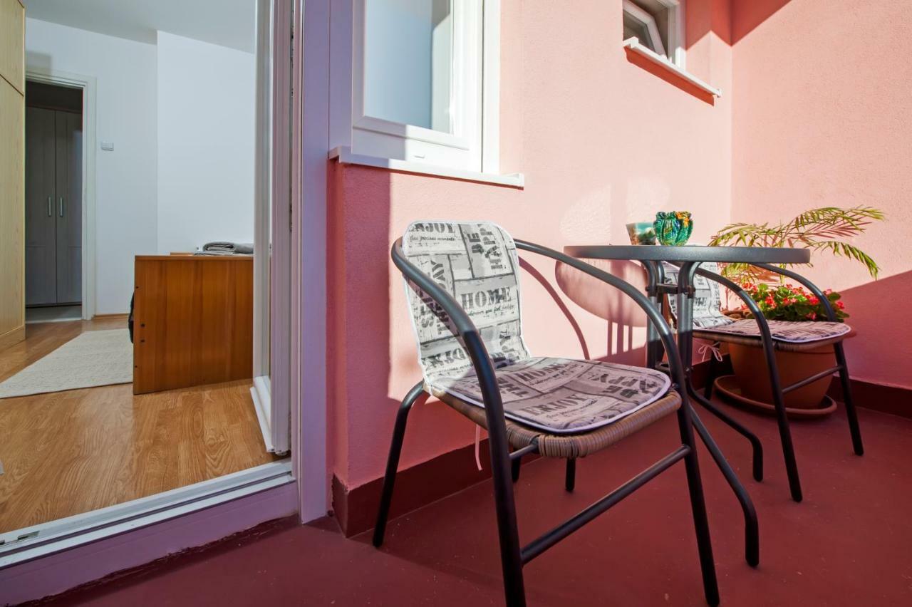 Apartman Oly 로비니 외부 사진